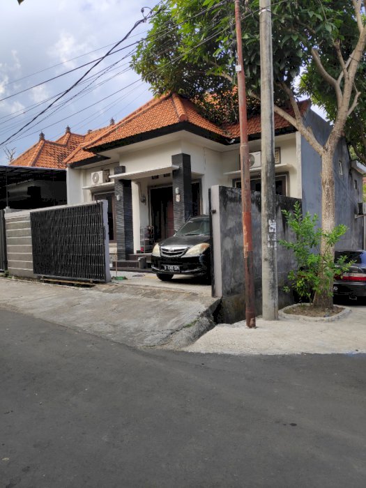 Dijual rumah Denpasar