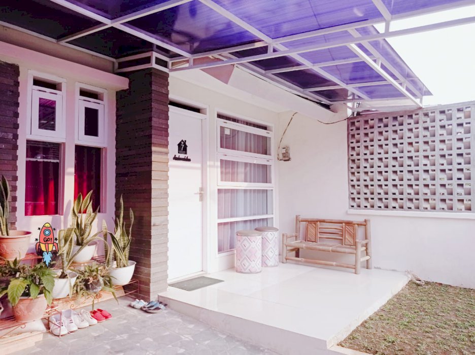 Rumah semi furnished