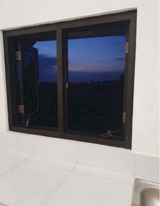 Ruko 2 unit bonus peralatan salon