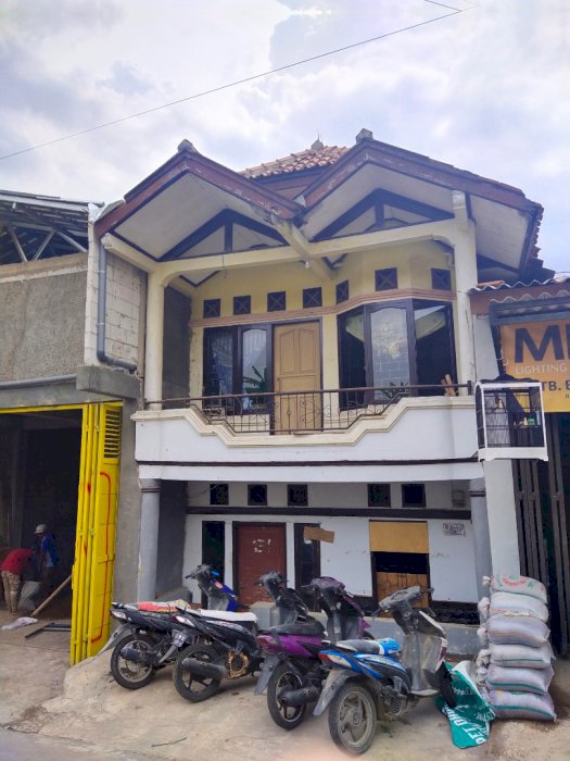Rumah & Tanah 2 tingkat