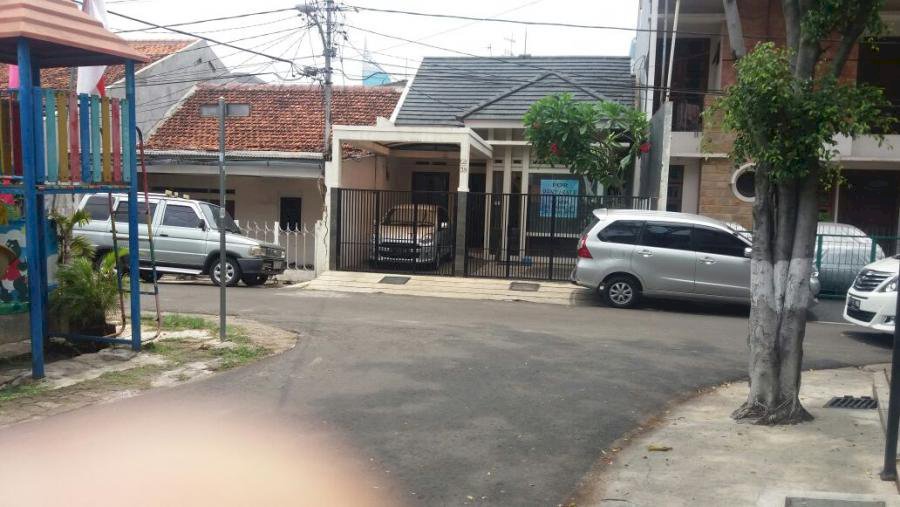 Dijual Rumah Bendungan Hilir Pusat Bisnis
