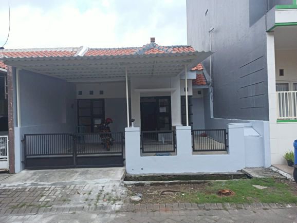 Dikontrakkan rumah di Puri Surya Jaya
