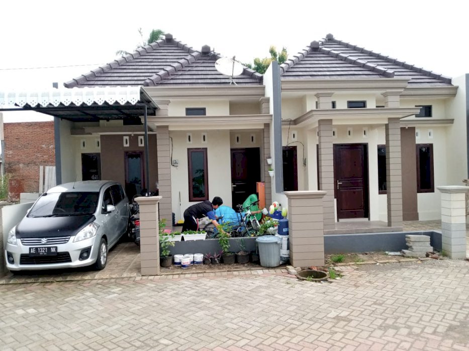 Rumah Minimalis Kelas Premium di Sukoraharjo Kepanjen Inhouse 2 Tahun