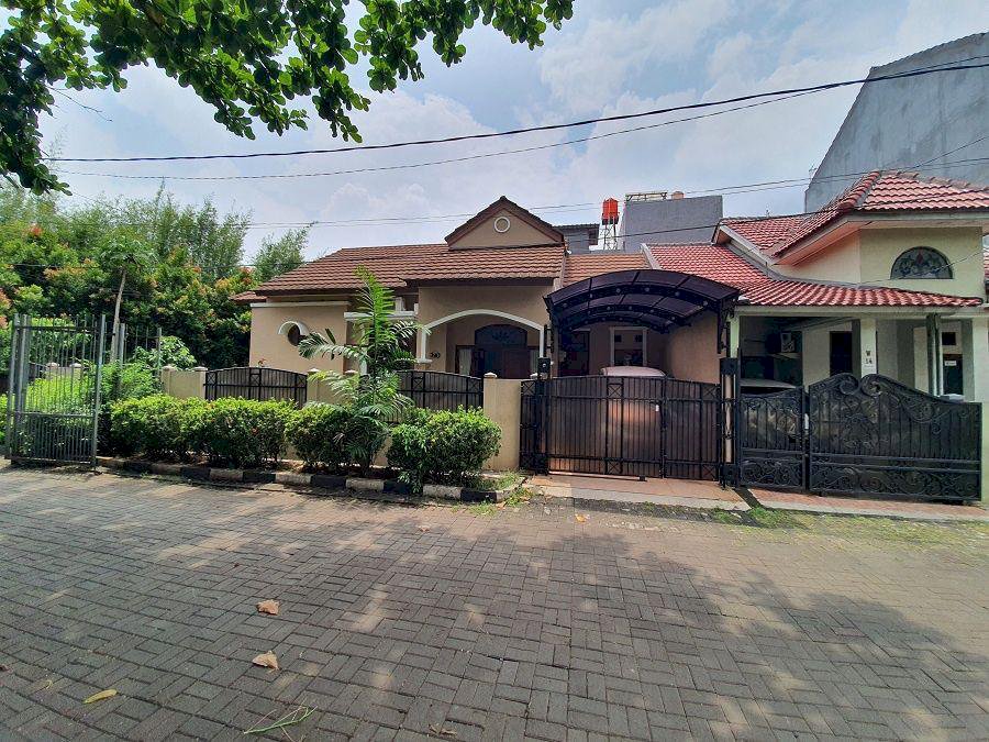 Di Jual Rumah Hook Cantik Minimalis Di Taman Galaxy