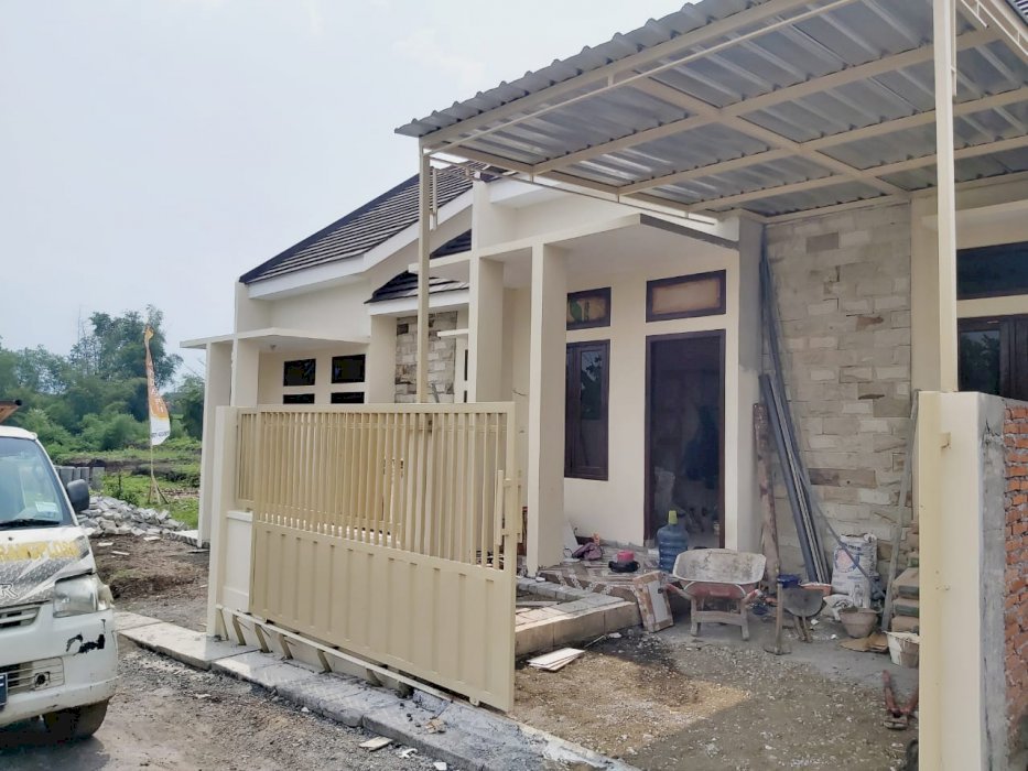 [Ready Stock] Rumah Minimalis Bisa Inhouse 12 Bulan BMKG Karangploso