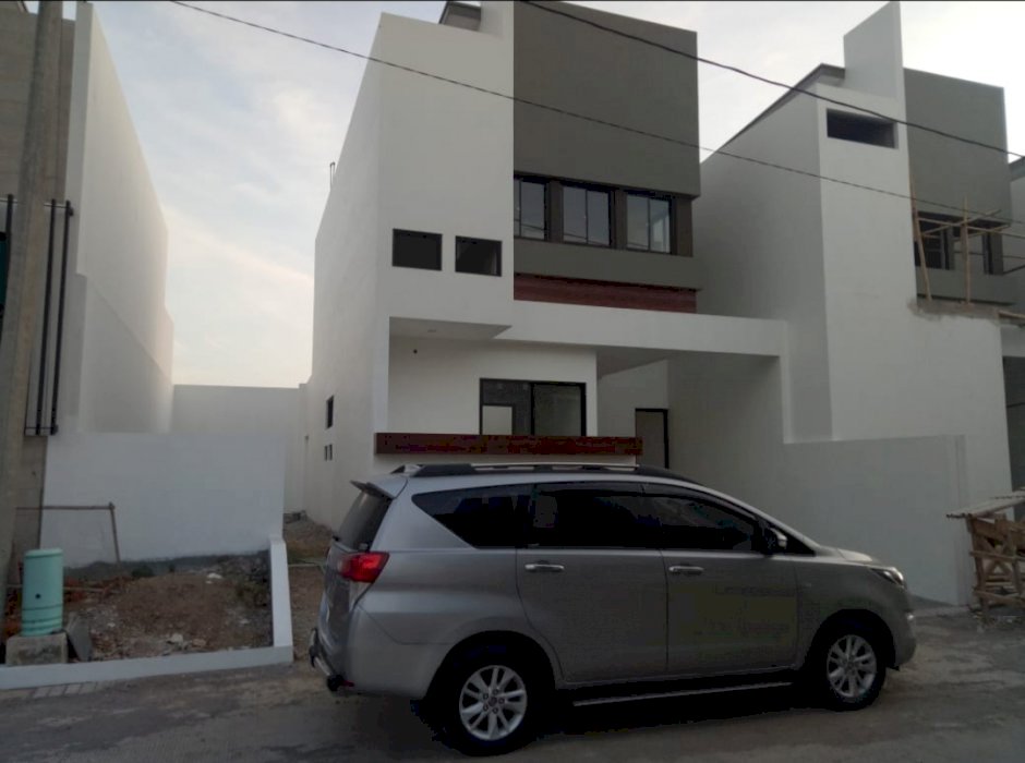 Dijual Rumah di Wijaya Royal Residence Kudus