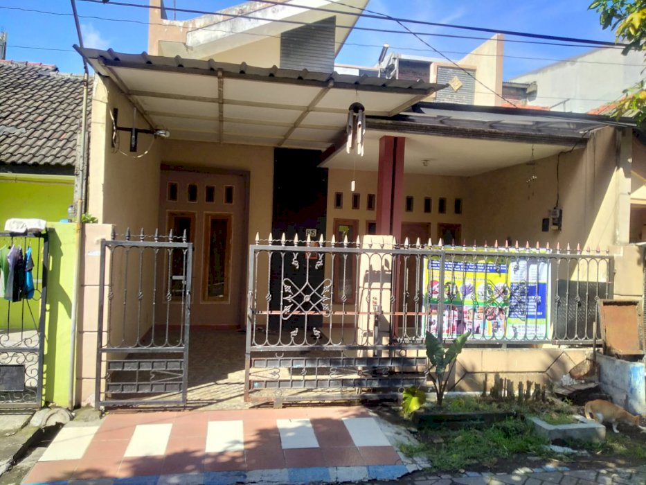 dijual rumah minimalis full renov