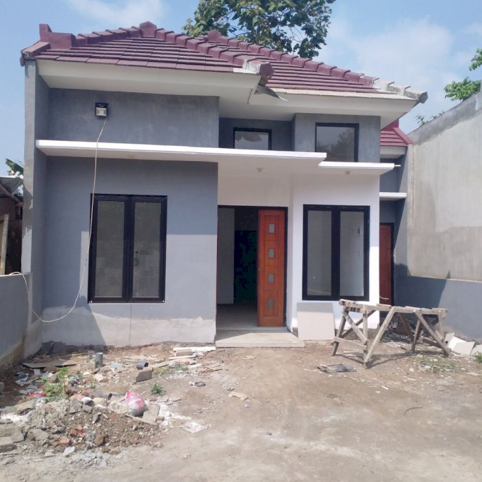 Rumah villa singosari malang