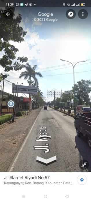 Toko pinggir jalan raya Pantura batang