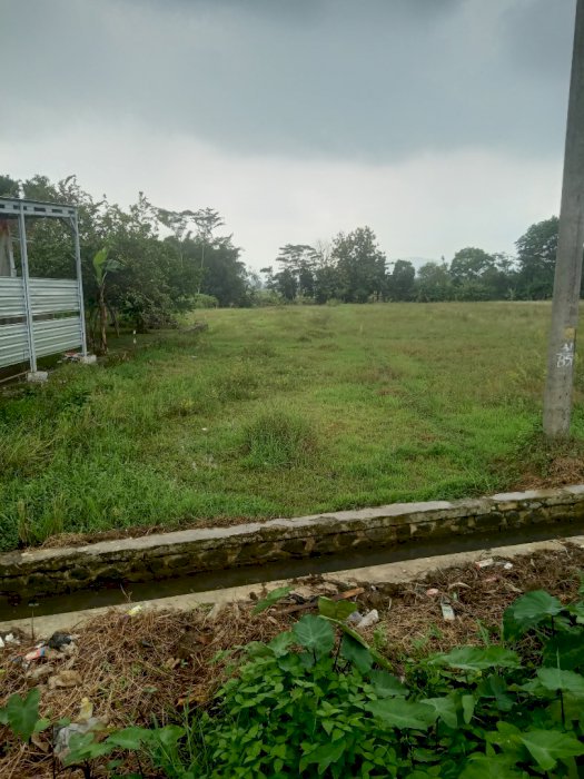 Tanah strategis di barat SMK NU kesesi