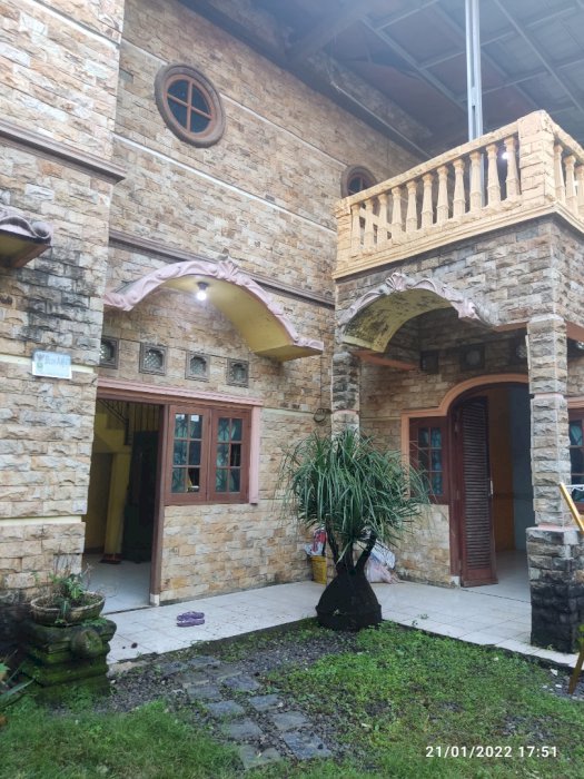 Di Jual Rumah 2 Lantai Desain Clasic LT 120MÂ² di Perum. Mayang Pratama