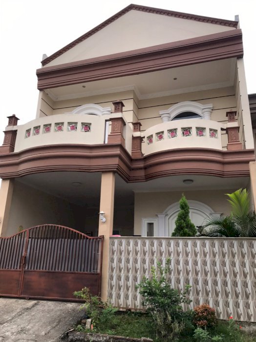 Dijual CEPAT Rumah Modernland-Tangerang