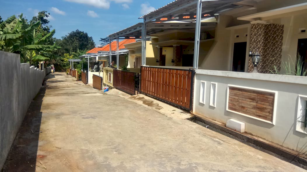 Rumah baru mewah Unnes Gunungpati Semarang