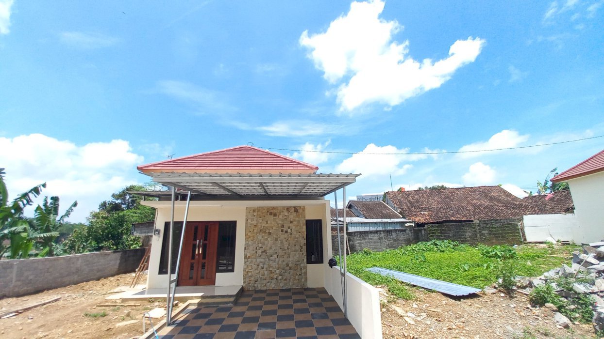 Rumah baru modern cluster Mijen Bsb Semarang