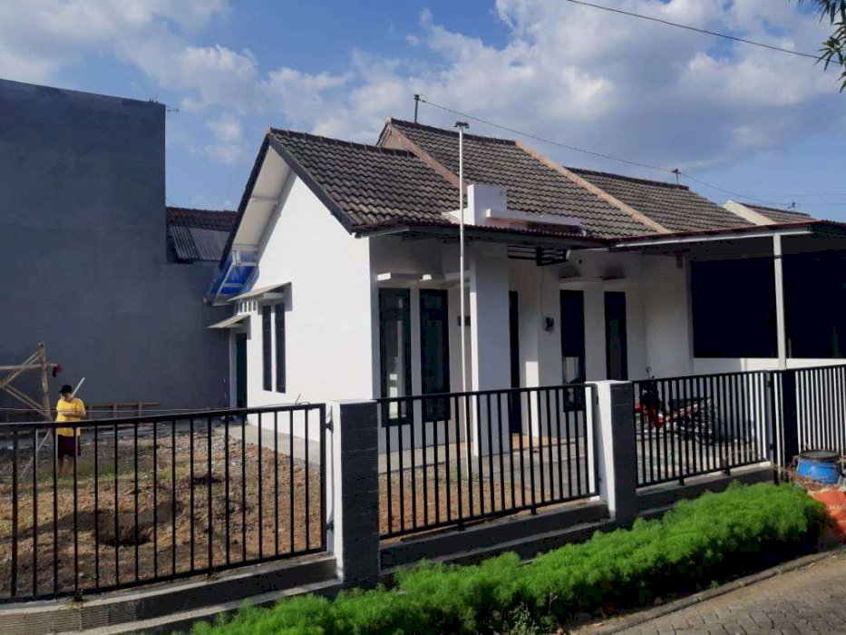 Rumah minimalis Cluster Ngaliyan Semarang