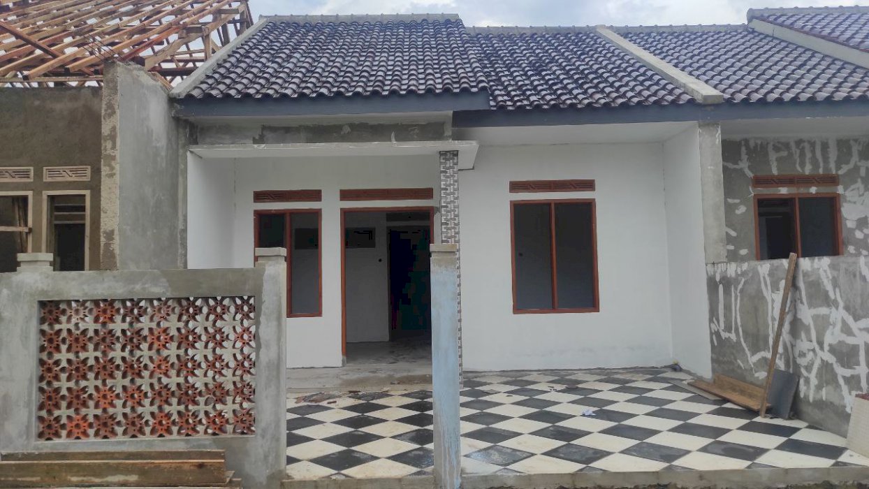 Rumah mewah minimalis, Readystok lokasi di lalui jalur angkot
