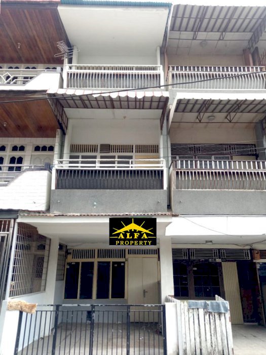 Ruko Jl. Tanjung Pura, Gg. Landak, Pontianak, Kalimantan Barat