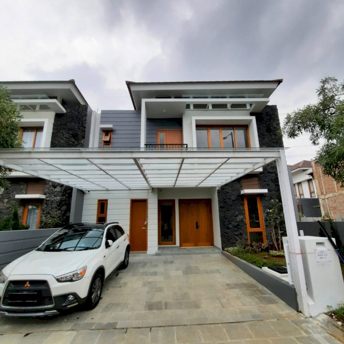 East Terrace Metland 10x18 Hanya 1 Unit Spek Marmer Depan Taman