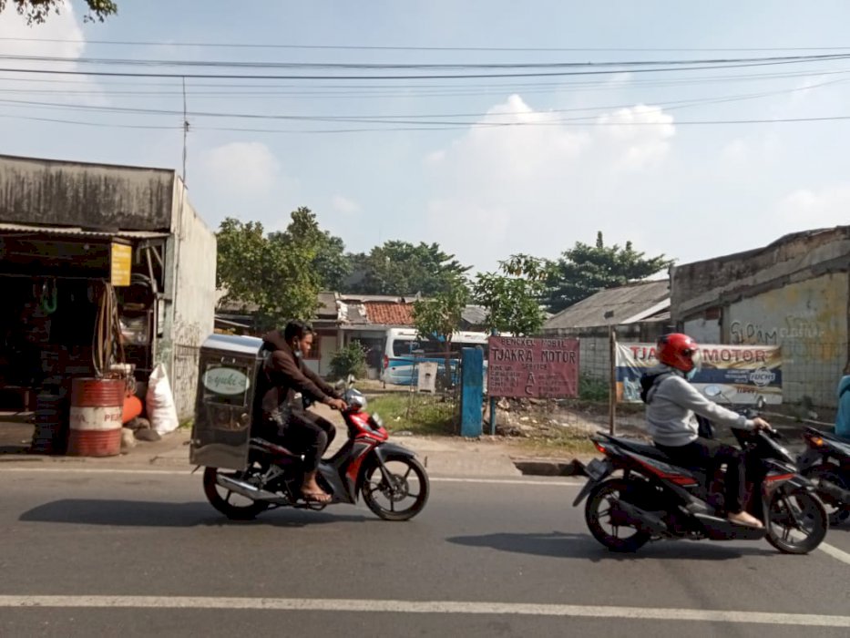 dijual tanah lokasi strategis pinggir jalan utama tole iskandar depok