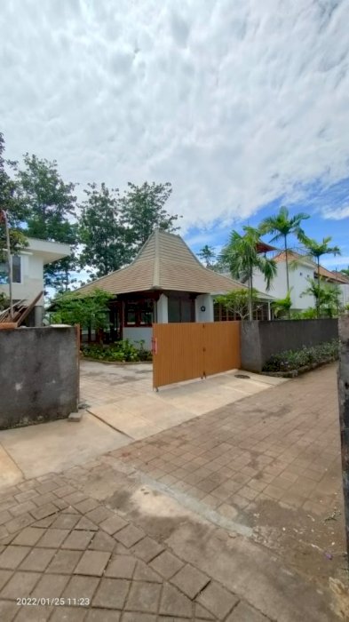Dijual villa dikawasan ungasan dekat pantai karma kandara badung bali