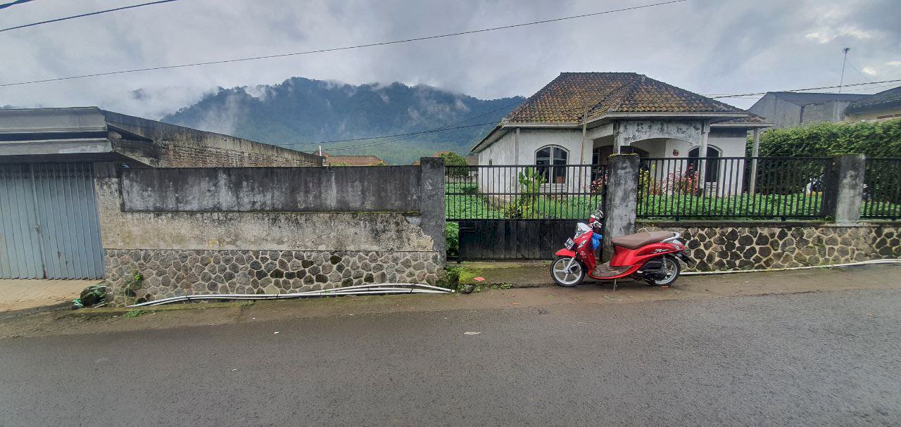 Rumah Plus Kebun Murah di Dataran Tinggi Sumber Brantas Kota Batu