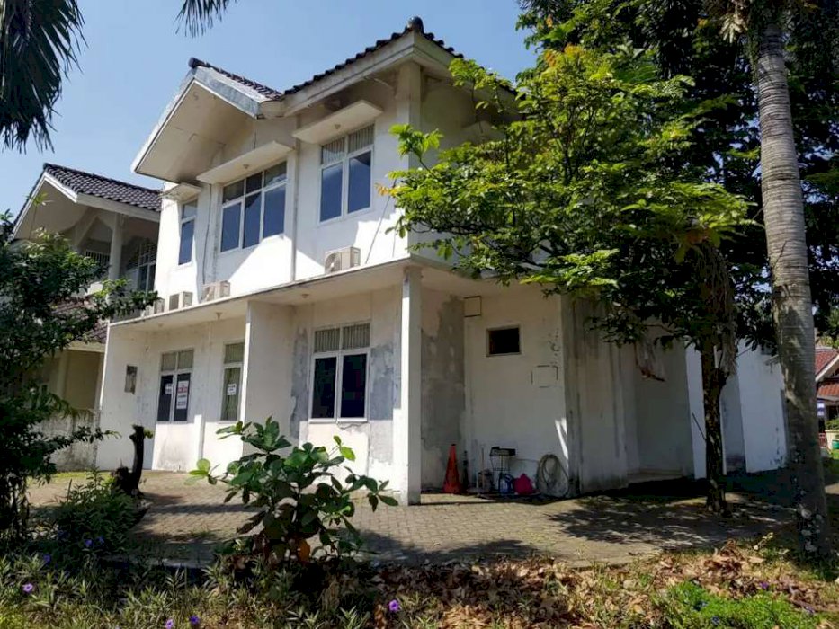 DIJUAL RUMAH Taman Bromo Posisi Hook, Lippo Karawaci Cental