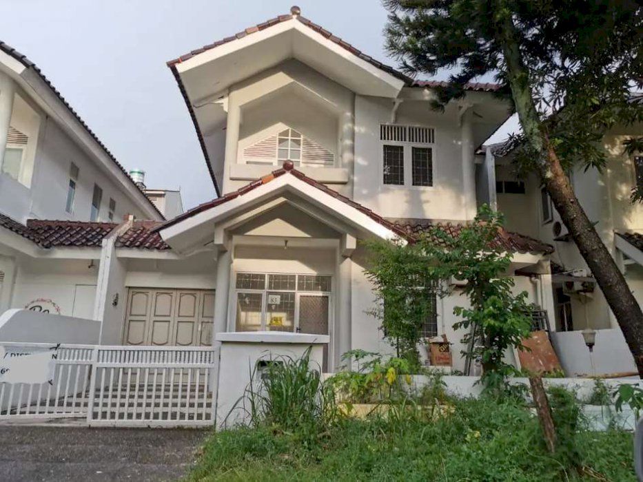 DIJUAL Rumah Lama di Taman Bromo, Lippo Karawaci Central!