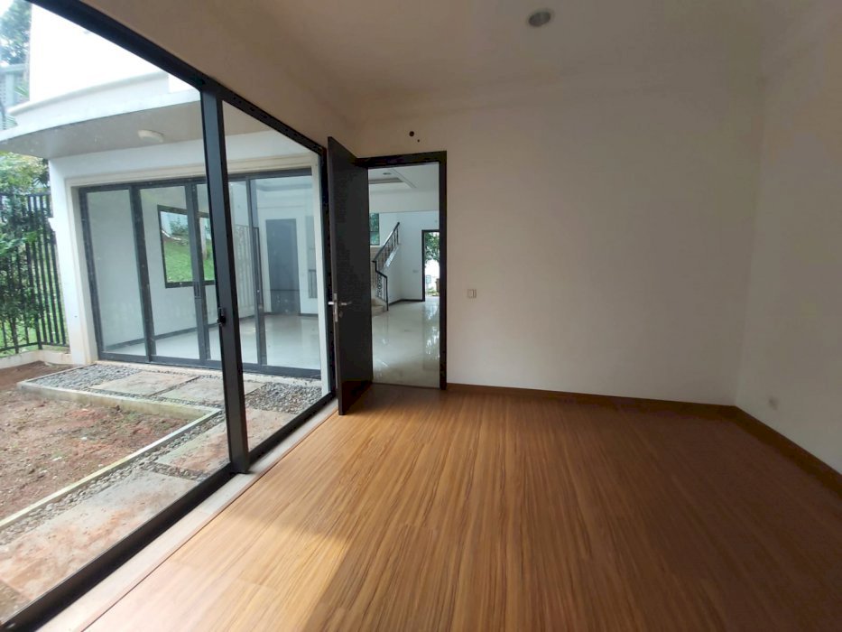 Jadeite Bsd Hook Baru Tidak Pernah Ditempati Design Classic Suasana Asri