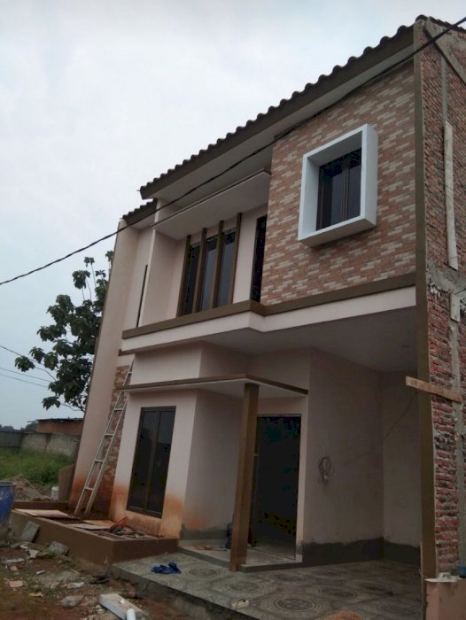 Cluster 2 lantai harga 800juta Dekat pintu Toll sawangan