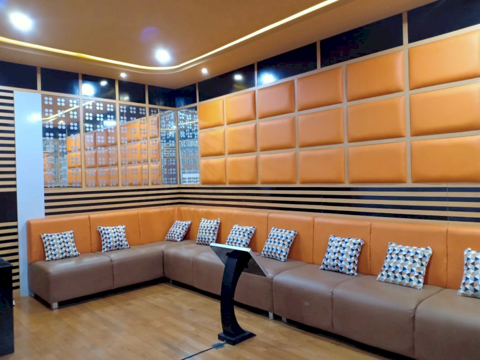 Dijual Rumah Modern 2 LT Baru Renovasi Di Komplek Wijaya Kusuma