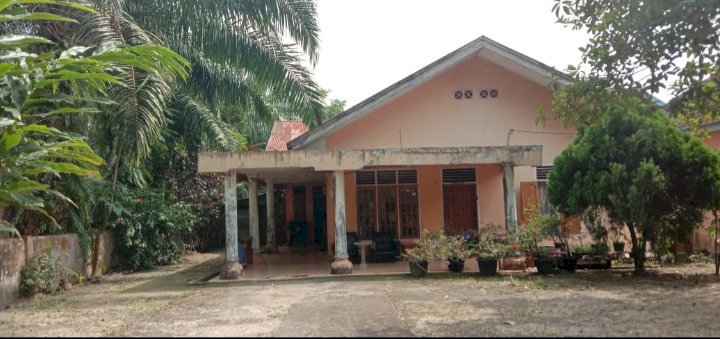 Jual Tanah dan Bangunan Strategis SHM