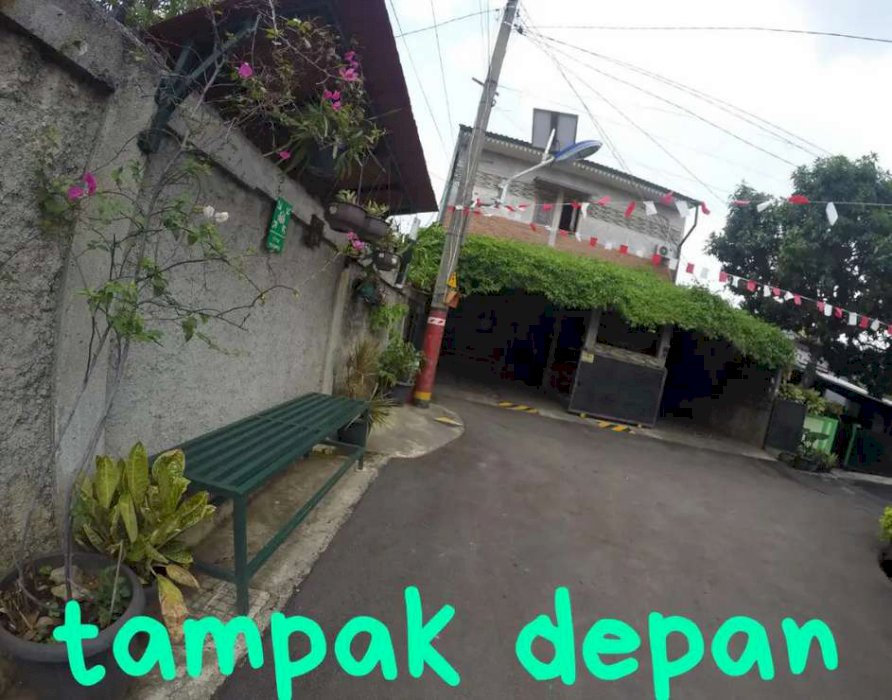 Rumah semi industrial jurangmangu