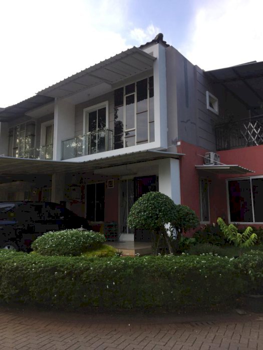Rumah BSD Cluster Ruby at Residence One Unit Terawat