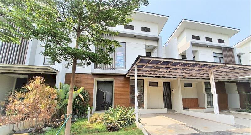 Rumah brand new 2 lantai luas 10x21 type 4+1KT Cluster Shinano JGC jakarta garden city cakung