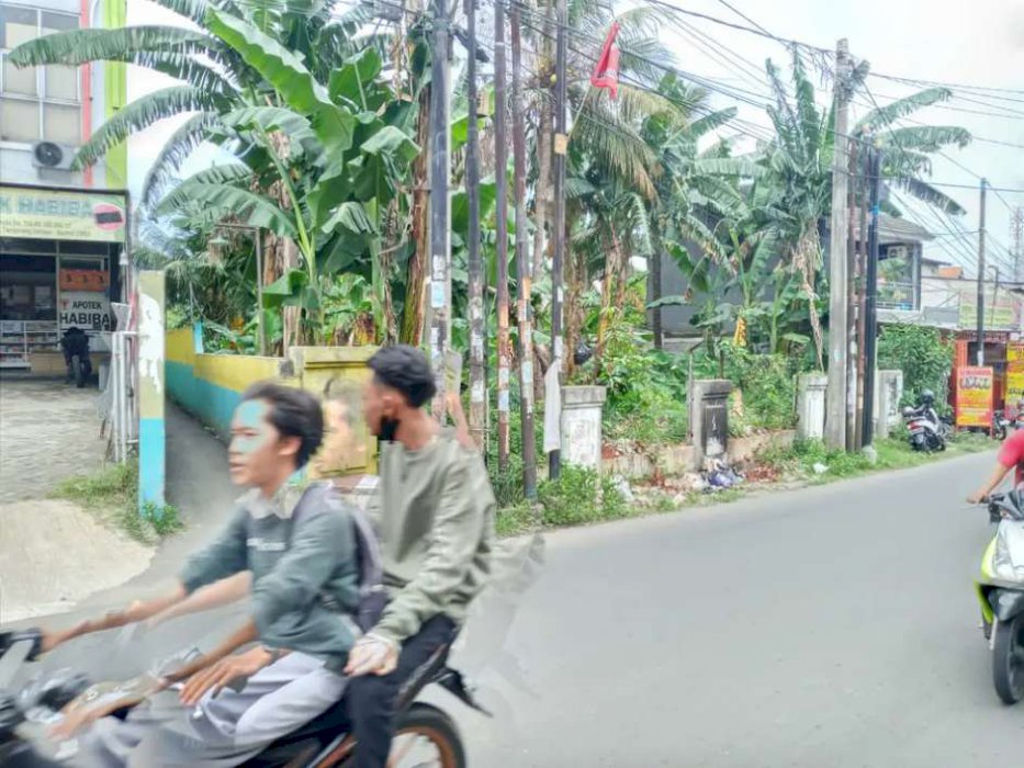 Tanah kosong KH Dewantara Ciputat