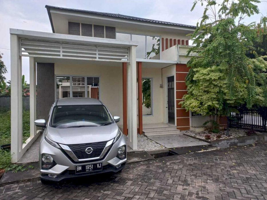 Rumah Baru Jln . Rambutan - Arifin Ahmad ( Pku ) Jln . Rambutan Tangkerang,
