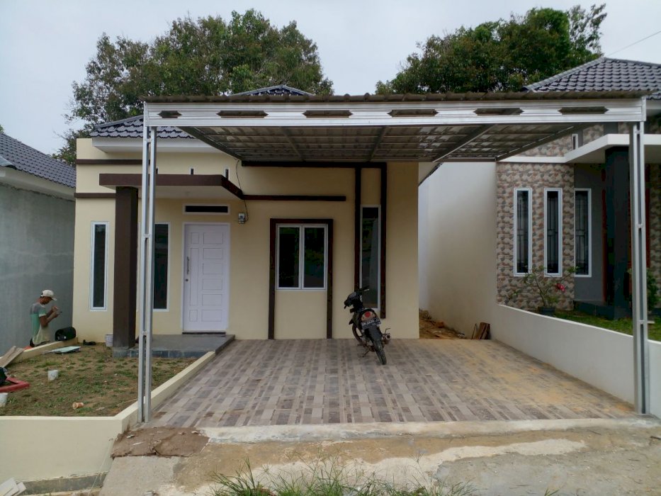 Rumah dekat kampus PCR Dan UNILAK RUMBAI Jln . Umbansari - Rumbai Rumbai,