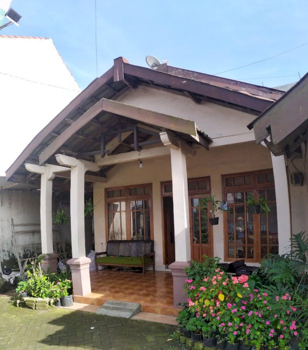 Rumah 210 mÂ² lb 70 mÂ² , Jalan Raya Provinsi
