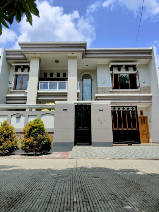 Dijual Rumah Baru Siap Huni Dalam Komplek Marinir Pondok Kelapa Jakarta Timur.