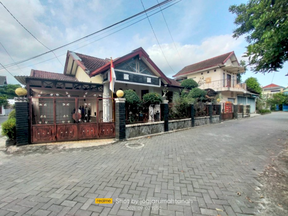 DI JUAL RUMAH PLUS RUKO DI JAKAL YOGYAKARTA
