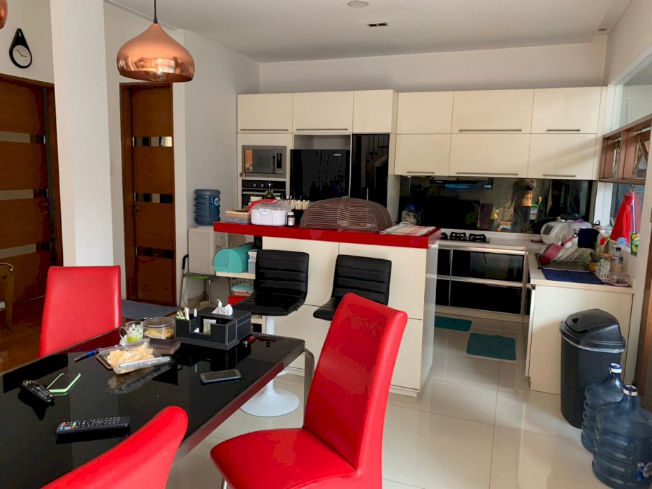 Jual Rumah Tinggal Daerah Bintaro sektor 3A,Tangsel