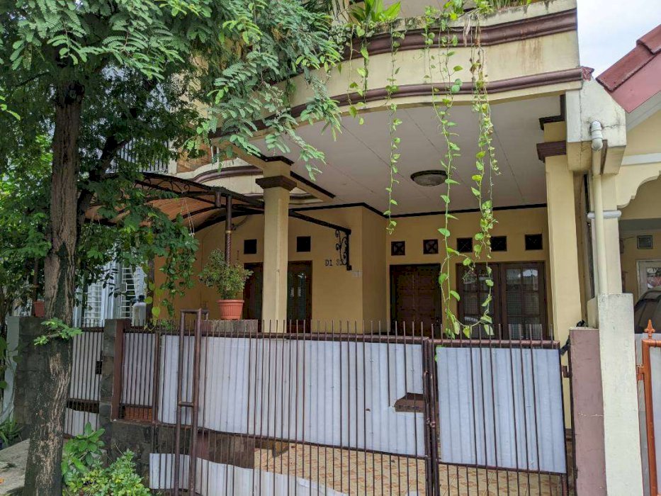 Dijual Rumah Murah di Perumahan Elit, Kemang Pratama 3, tengah Kota Bekasi