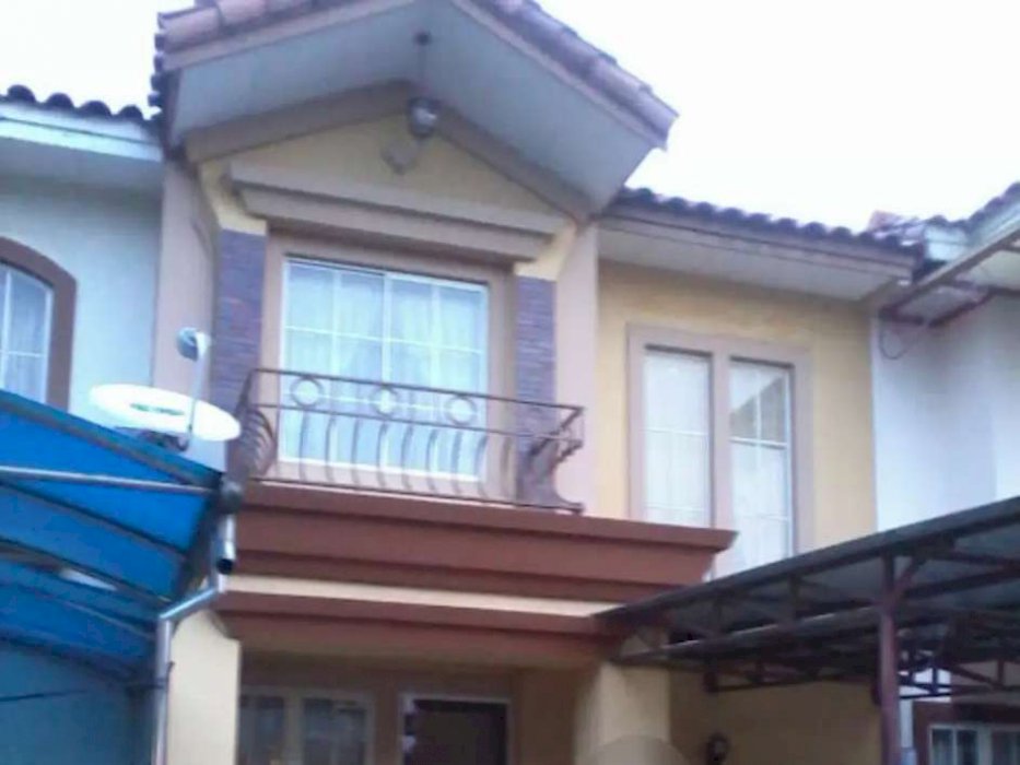 JUAL RUMAH MENTAWAI LIPPO KARAWACI 2 LANTAI HADAP UTARA