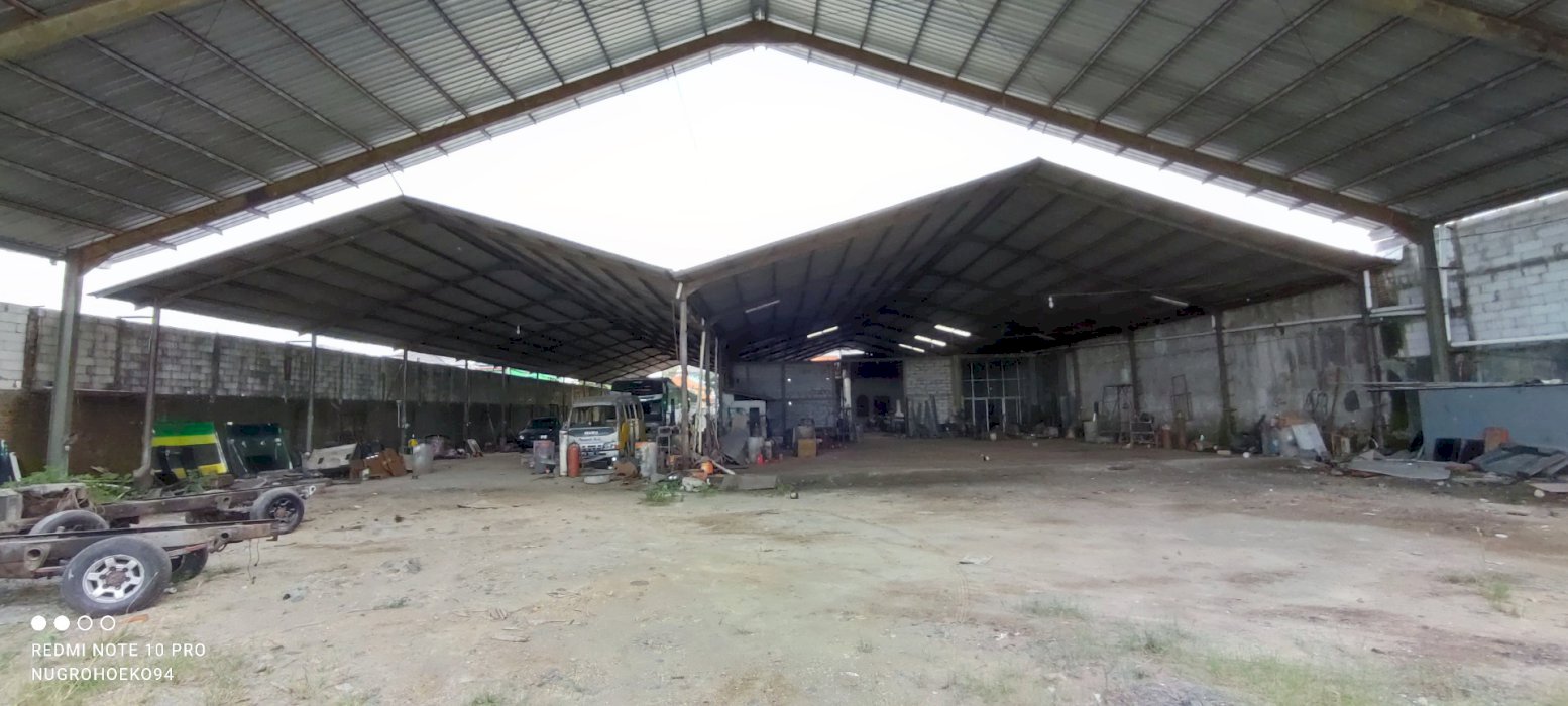 Di jual tanah + bangunan di daerah kota Tegal desa margadana