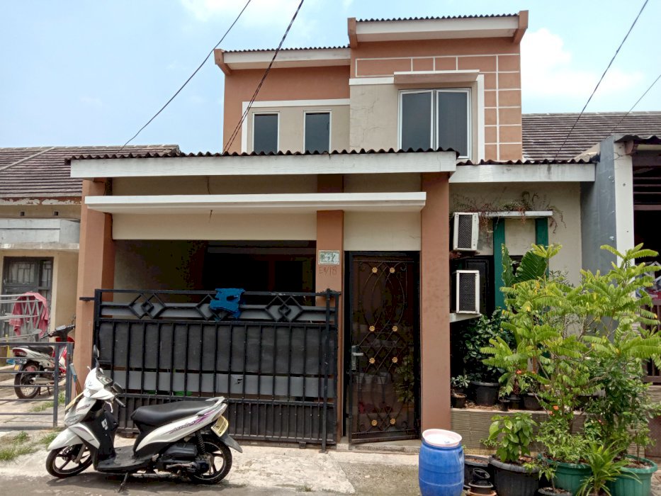 Dijual Rumah 2 Lantai Di Daerah Bebas Banjir