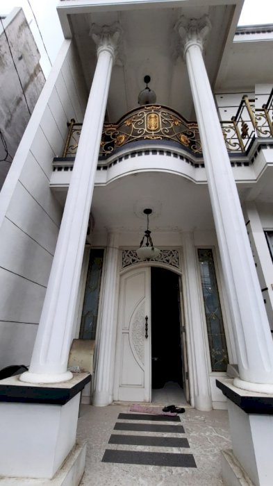 Dijual Rumah Cakep Banget Lohh!! di Soreang