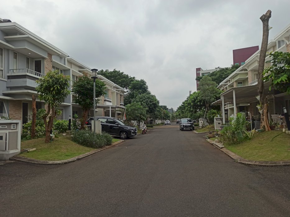 Rumah di Gading Serpong, Cluster Edison