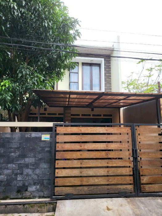 Dijual Rumah Cantik Lokasi Strategis di Joglo/Kreo (JakBar - JakSel - Tangerang)