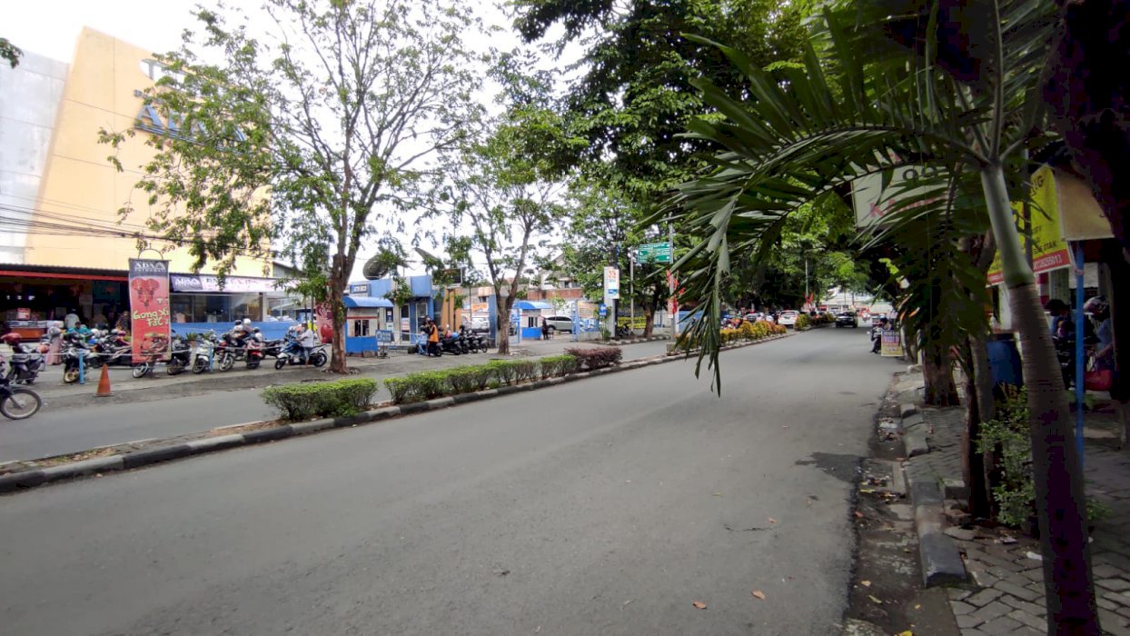 Calon Ruko Mewah Pinggir Jalan Raya Depan Mall