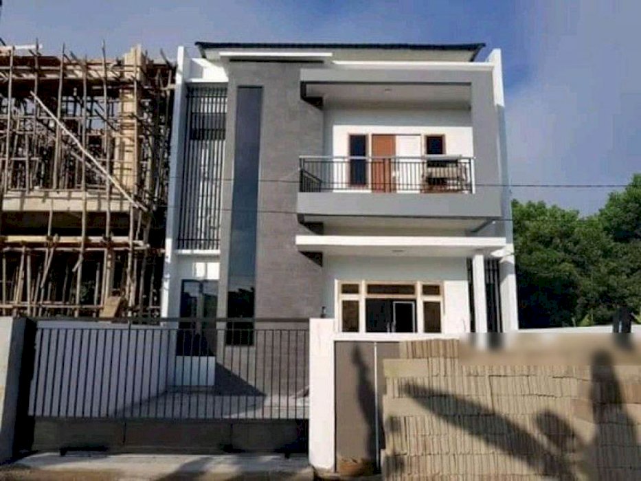 Spring Residence Rumah 2 Lantai Unit Ready Harga Mulai 400 Jutaan Dp 40,